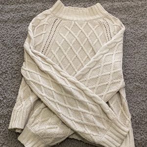 American Eagle sweater